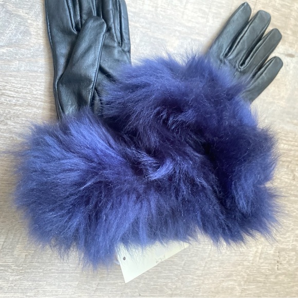 Fownes Brothers Leather Gloves
(NWT) with Fur Cuffs Sz M - Picture 7 of 14